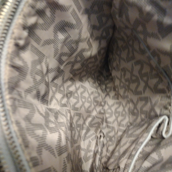 NOBLE EXCHANGE NX logo gray crossbody bag - Picture 4 of 6